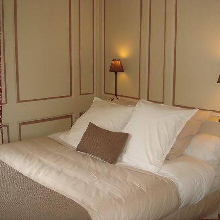 Bed and Breakfast Manoir De La Guerie Ablon Exterior foto