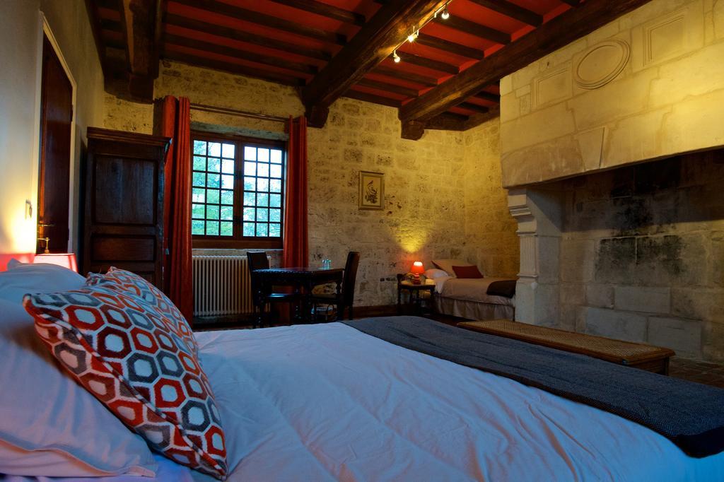 Bed and Breakfast Manoir De La Guerie Ablon Zimmer foto
